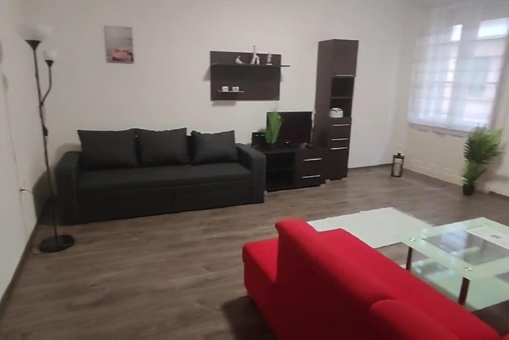 Perfect Located Flat With Gametable Apartment Budapest